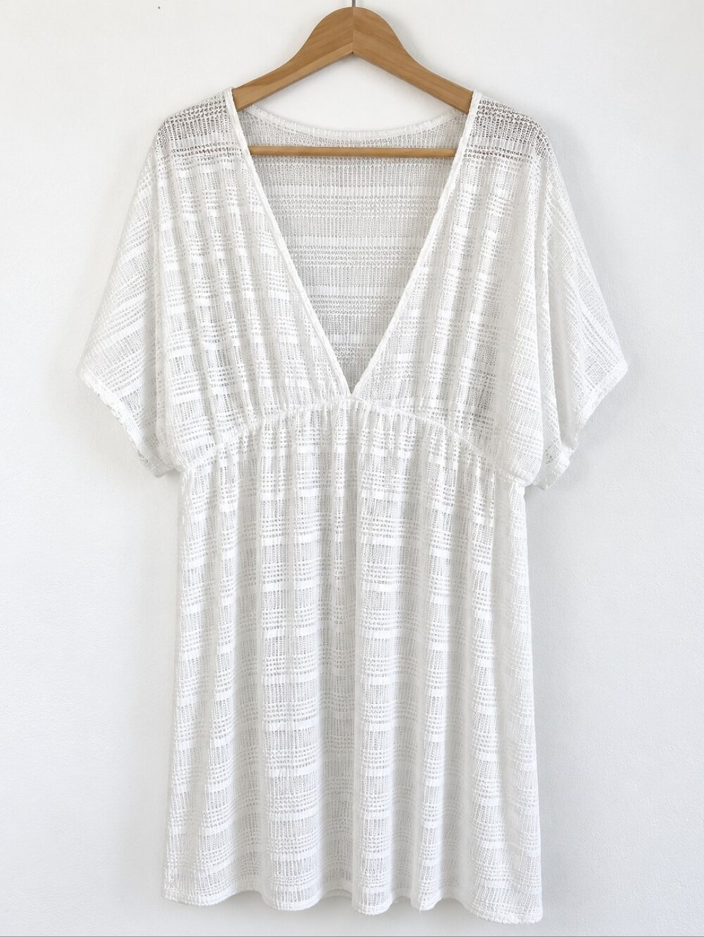 •Ingear Resort White Cover-Up Dress